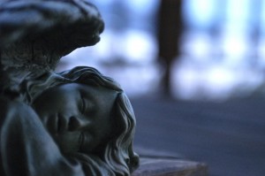 sleeping-statue-1-1418274